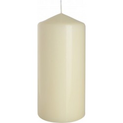 Cylinder-shaped candle, 6,8 cm diameter, burning time 66 hours, pack of 6 pieces