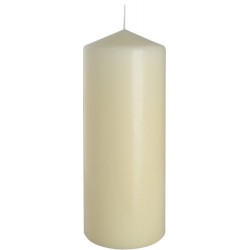 Cylinder-shaped candle, 7,8 cm diameter, burning time 90 hours, pack of 6 pieces